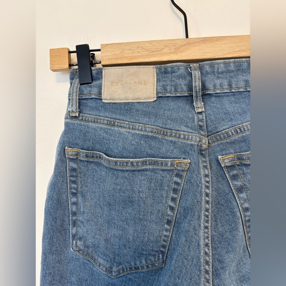 Everlane the curvy cheeky Jean , sz : 25 - Picture 4 of 9